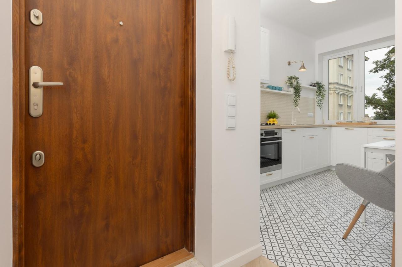 Art Deco Old Town By Renters Appartement *